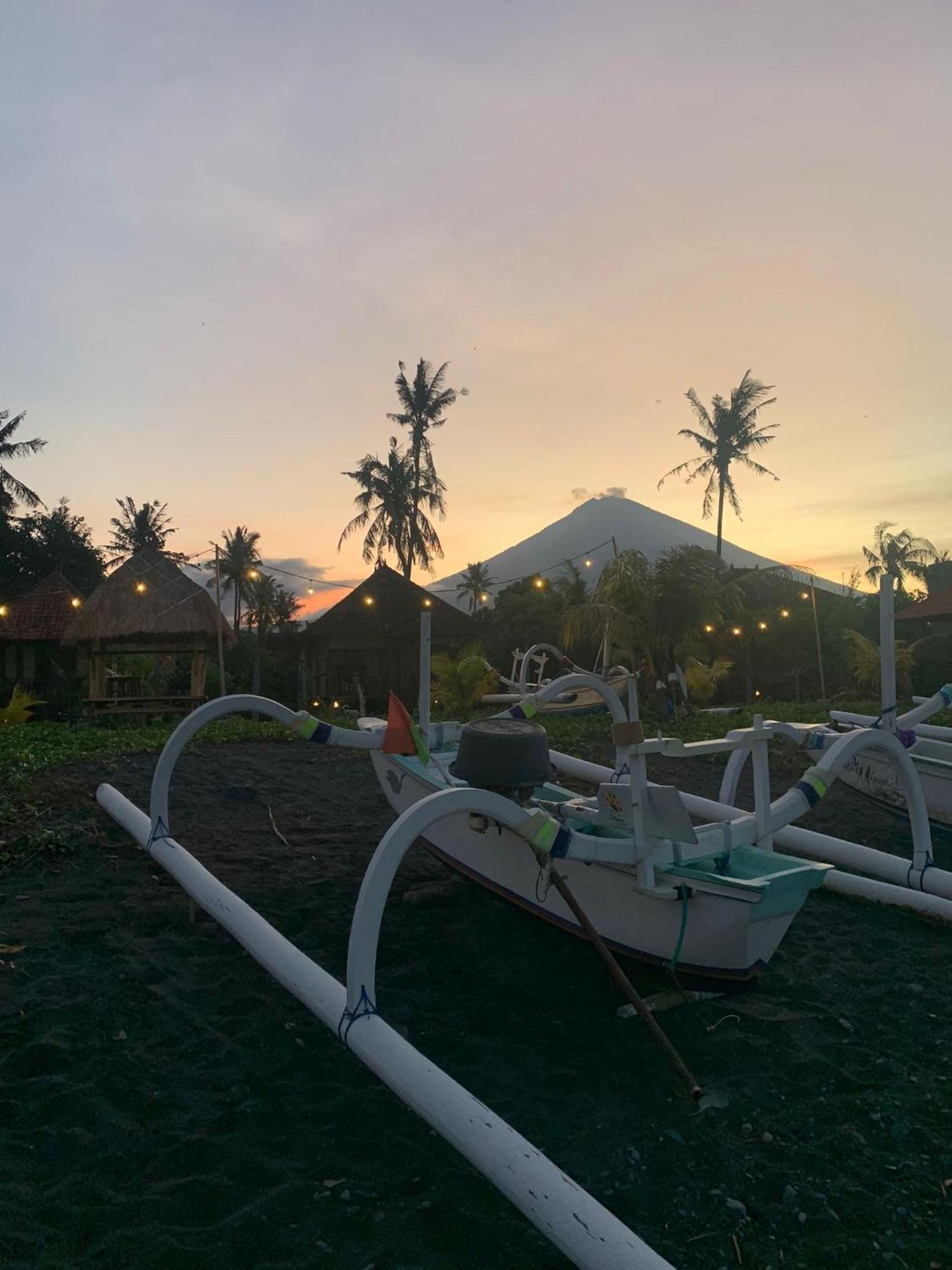 Yogi Beach Cabin Amed Exterior foto